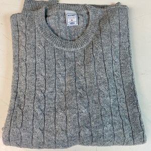 Men’s sweater